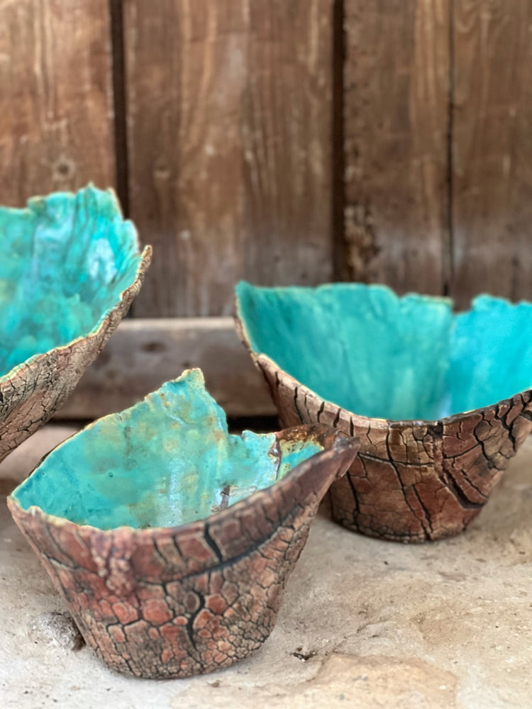 
                  
                    Set of 3 Island Ceramics
                  
                